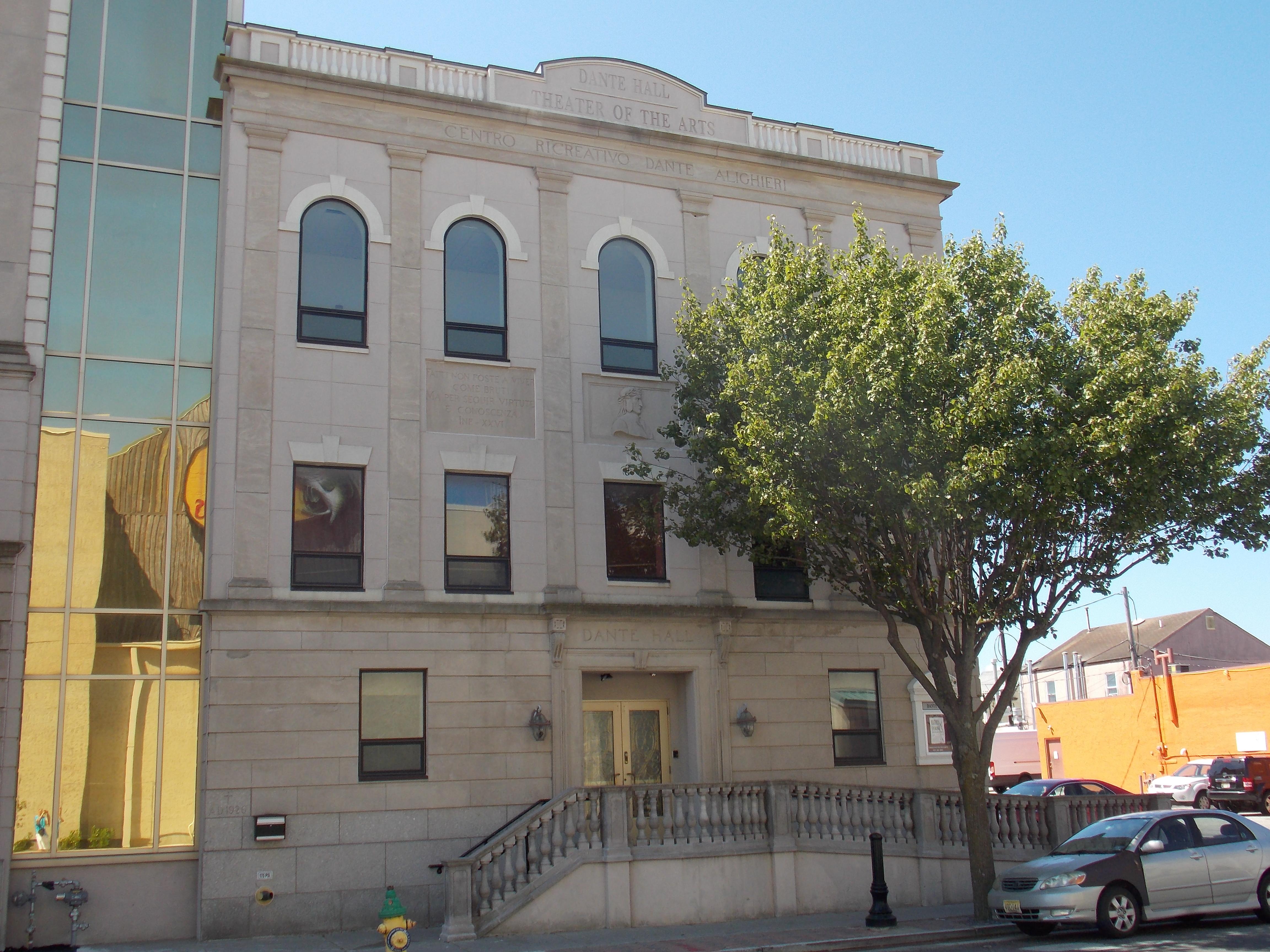 Dante Hall Sanat Tiyatrosu